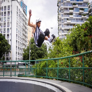 Se liga nas fotos do treino do Pedrinho no Bowl radical em frente de General Severiano.
O atleta do Fogão fechou o ano no pico e segue forte com nosso clube para conquistas maiores em 2026.
Bora 🛹🔥🌟
#botafogosocialolimpico #botafogo #skateordie
📸 @foto_wallacelima
