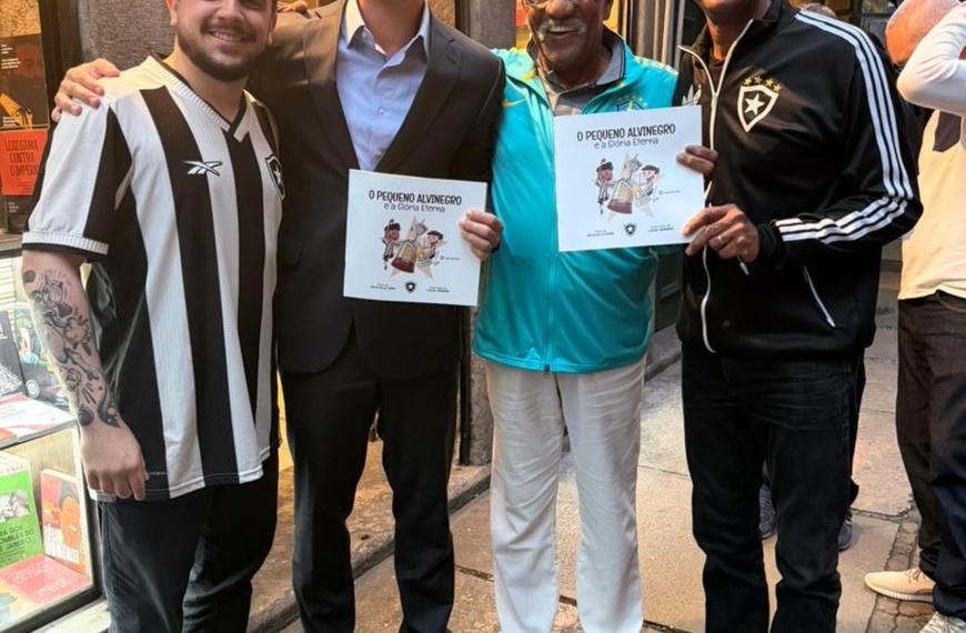 Botafoguenses ilustres prestigiam lançamento de “O Pequeno Alvinegro e a Glória Eterna”