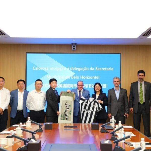 Vice-presidente do Conselho Deliberativo do Botafogo faz visita de Estado à China