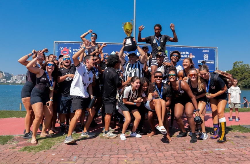 Remo do Botafogo vence a 2ª Regata do Estadual na Lagoa