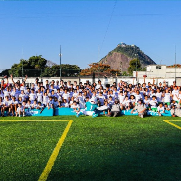 Clínica do Miami Dolphins em General Severiano é sucesso absoluto