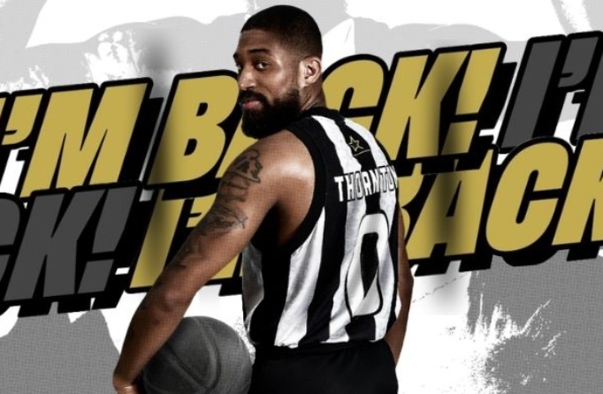 Isaac Thornton está de volta ao Botafogo